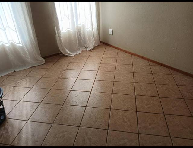 3 BEDROOM PROPERTY TO RENT IN THE ORCHARDS